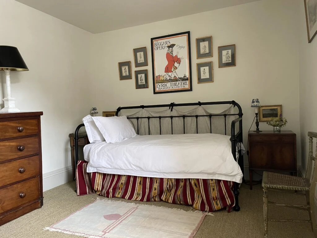 the-cooks-flat-day-bed