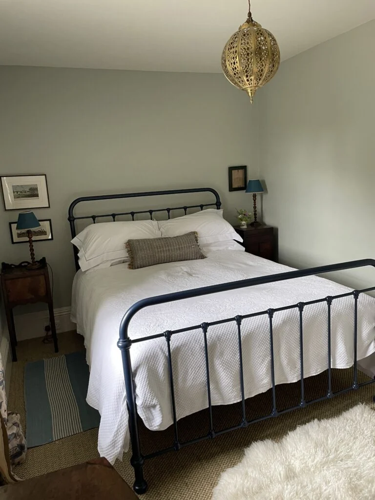the-cooks-flat-double-bedroom