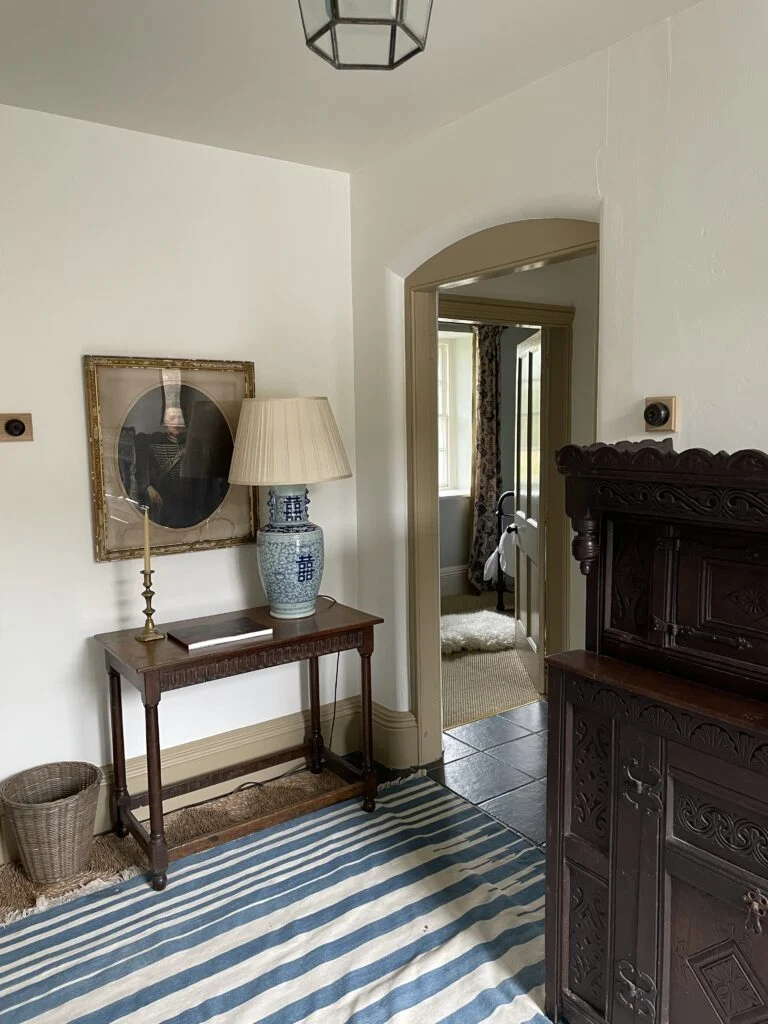 the-cooks-flat-entrance