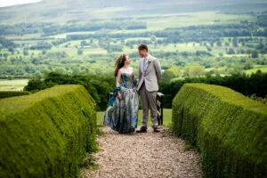 wedding-couple-in-yorkshire-dales
